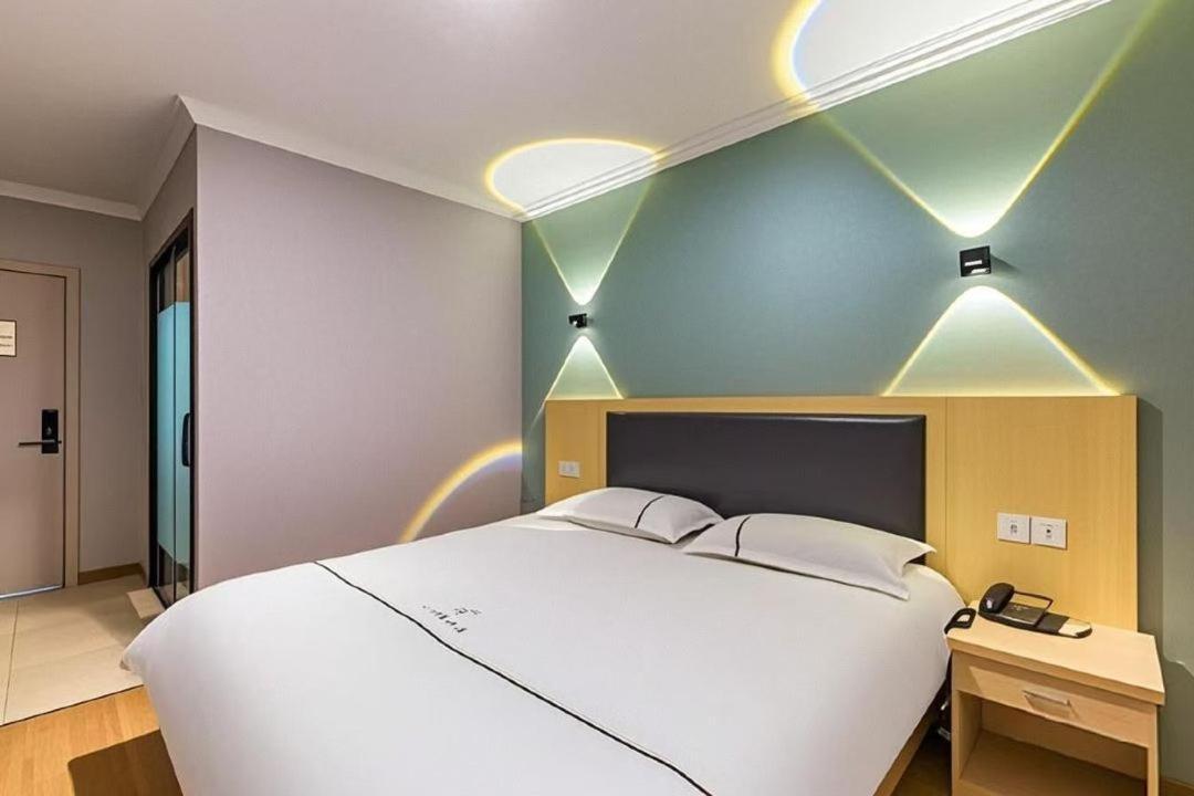 Qiqiaowu Hotel Beijing Daxing Airport Line Caoqiao Subway Station Branch Exterior foto